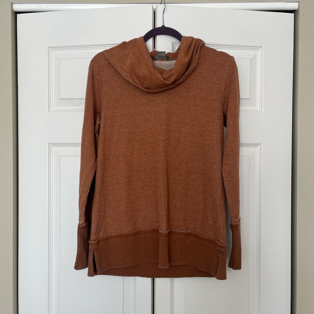 Natural Reflections Orange Top Size Small